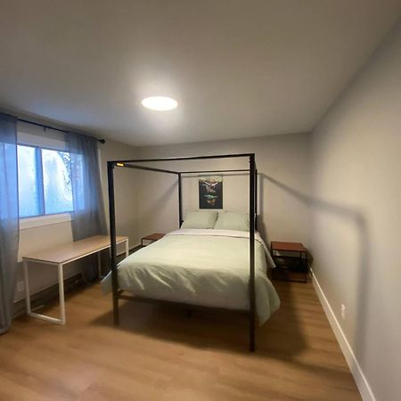 Central 2Br Near Unveristy And Whyte Ave Edmonton Ngoại thất bức ảnh