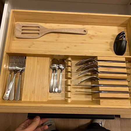Central 2Br Near Unveristy And Whyte Ave Edmonton Ngoại thất bức ảnh