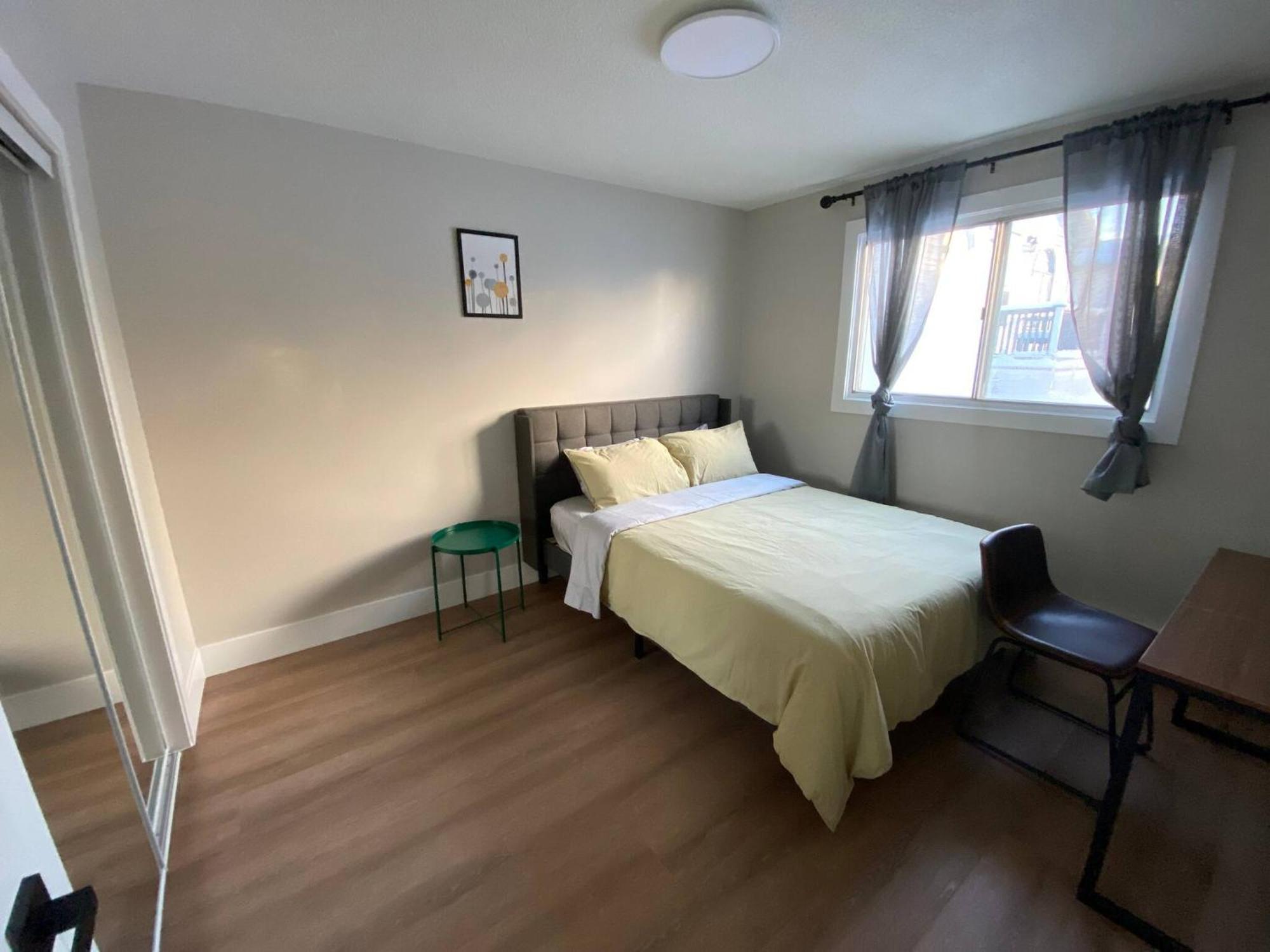 Central 2Br Near Unveristy And Whyte Ave Edmonton Ngoại thất bức ảnh