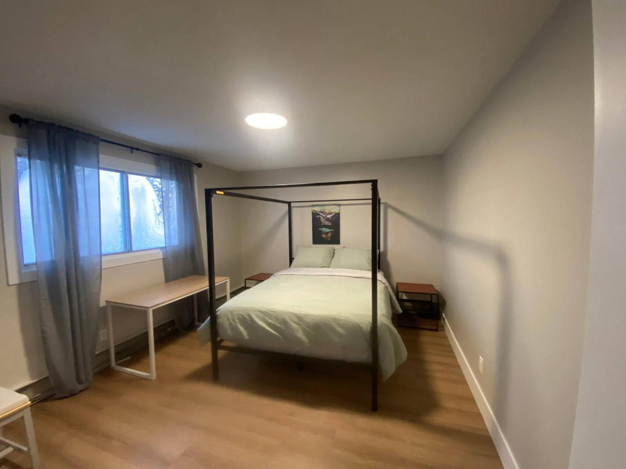 Central 2Br Near Unveristy And Whyte Ave Edmonton Ngoại thất bức ảnh
